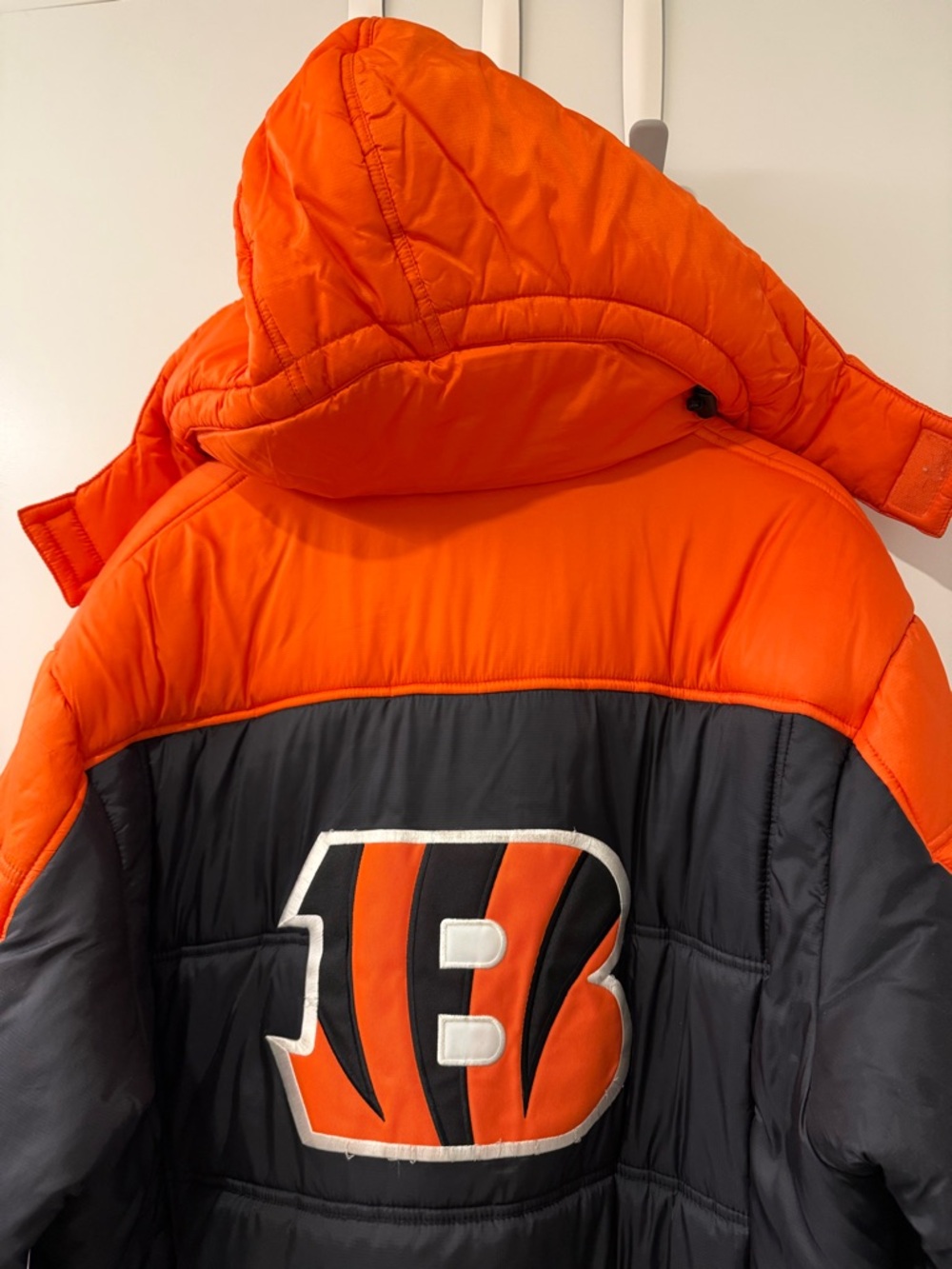 Cincinnati Bengals Reebok Jacket - Picture 3 of 5